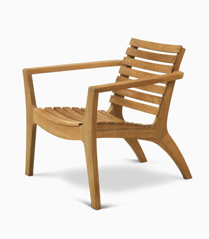 Classic Wooden Chair 2 1 700x800